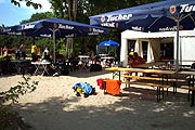Strand Biergarten der Beach Arena (Foto: Marikka-Laila Maisel)